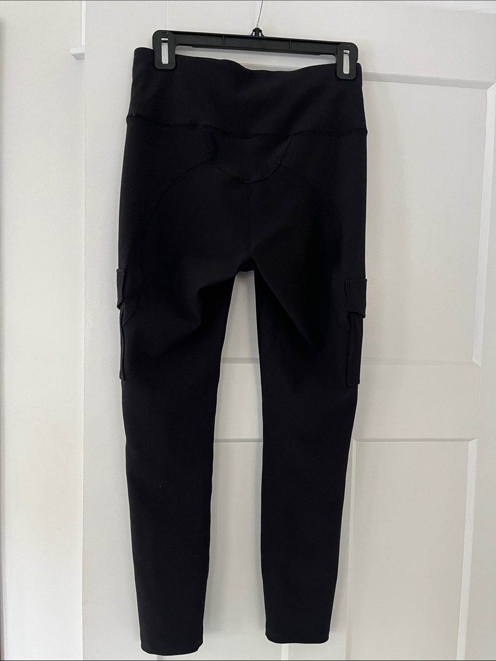 Lululemon Athletica Black Cargo Leggings - Size 8